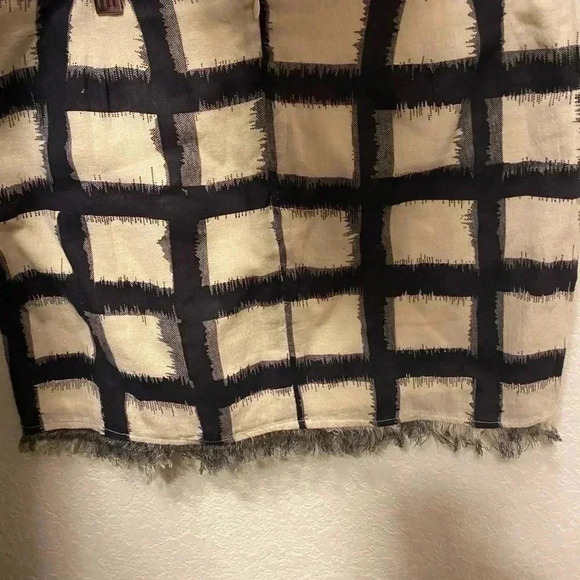 Twelfth Street Blue and White Frayed Skirt - Picture 5 of 5